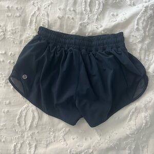 Lululemon hotty hots navy